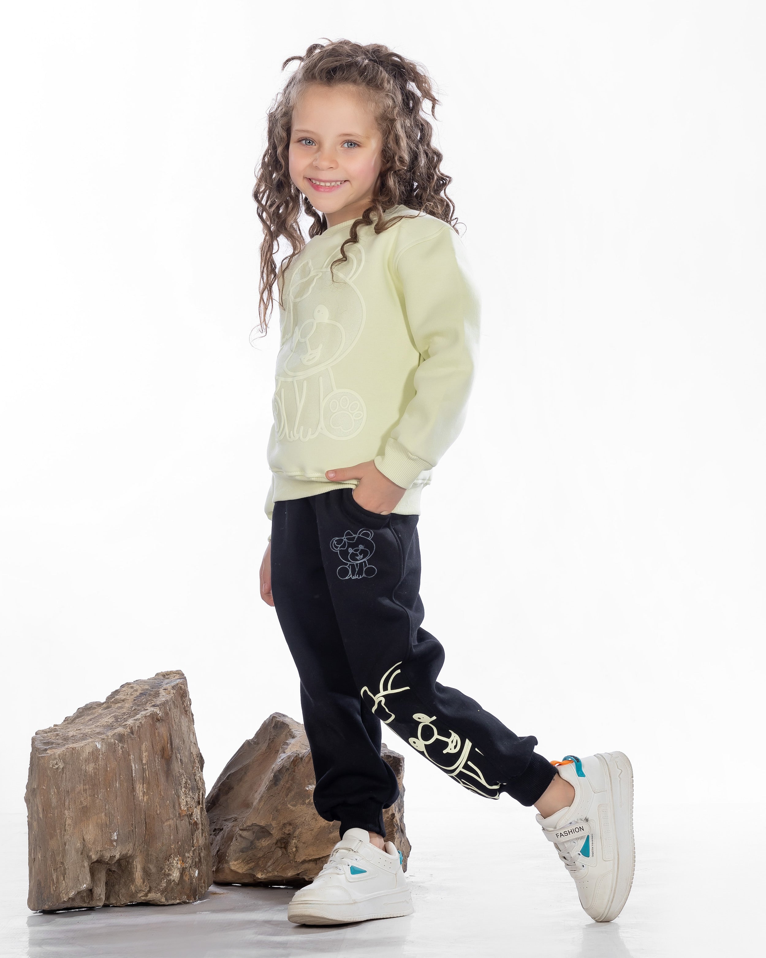 Girls Cotton Sweatshirt & Jogger Set | Light Green - Remint Kids Fashion